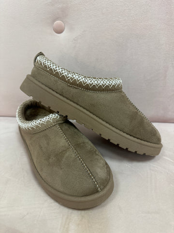 Lara Shoe Taupe