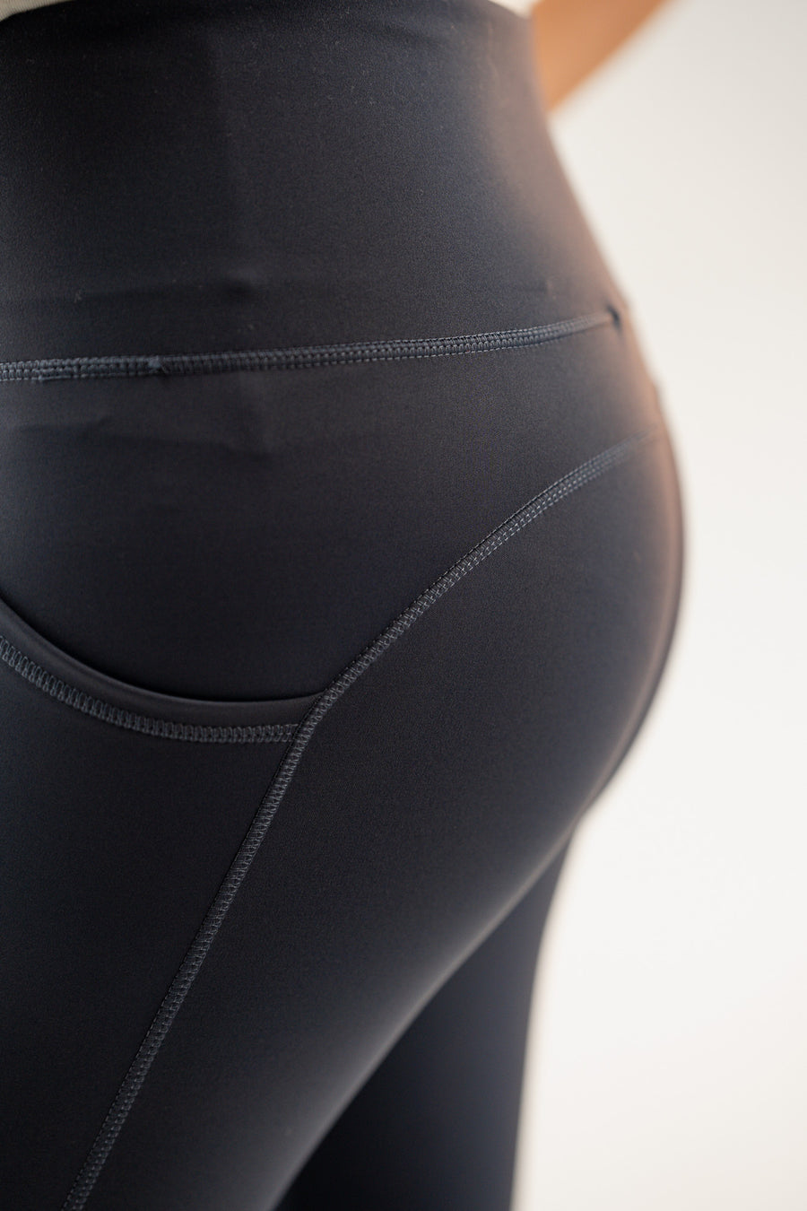 NEW 89 Active Walking Leggings Black